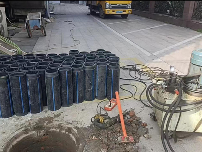 宜良PE置换管厂家 DN315置换管 非开挖管短管置换